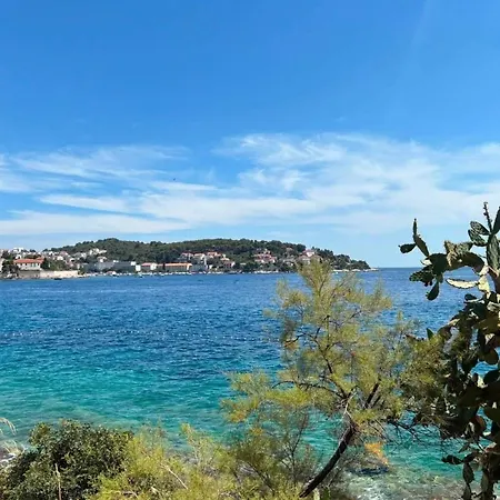 Takoma Hvar 흐바르