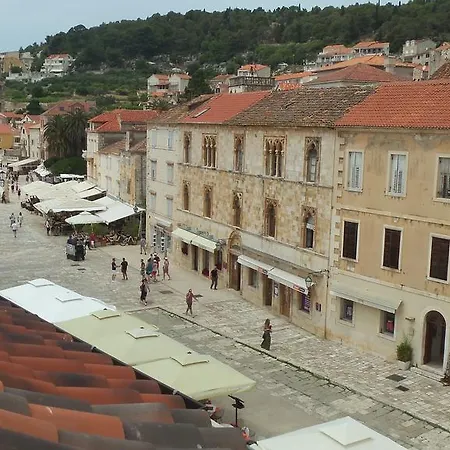 Takoma Hvar 公寓